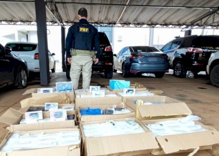 PRF apreende 1.119 celulares sem documentação fiscal em Três Lagoas