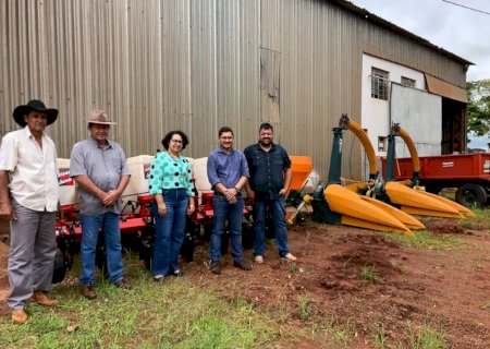 Angélica - Prefeitura recebe mais implementos para ajudar os pequenos produtores da Agricultura Familiar.