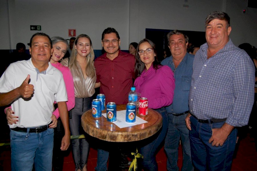 Angélica - Vejam as eleitas no Concurso para Rainha, Princesa e Madrinha do rodeio 2023.