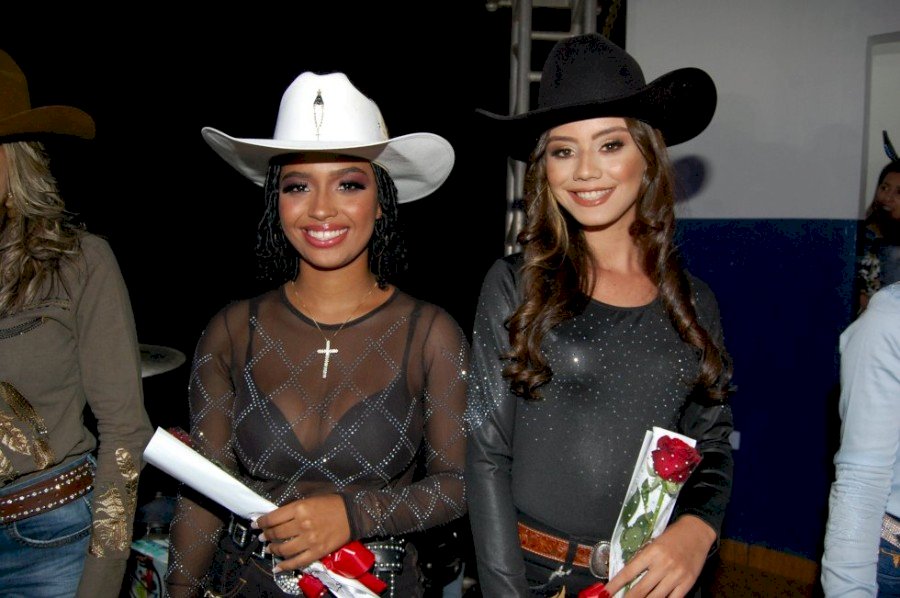 Angélica - Vejam as eleitas no Concurso para Rainha, Princesa e Madrinha do rodeio 2023.