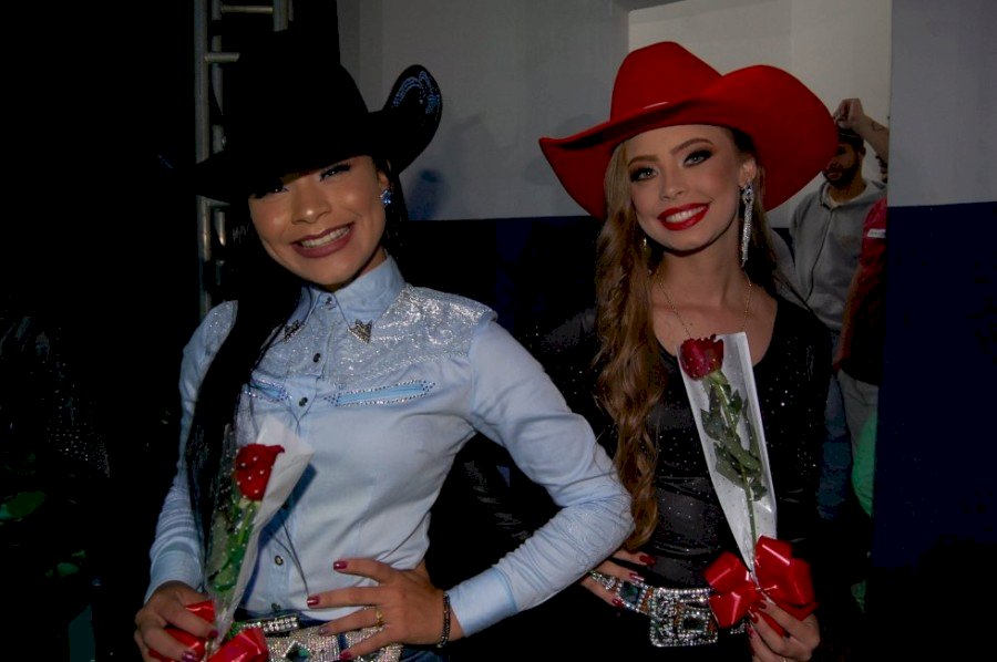 Angélica - Vejam as eleitas no Concurso para Rainha, Princesa e Madrinha do rodeio 2023.