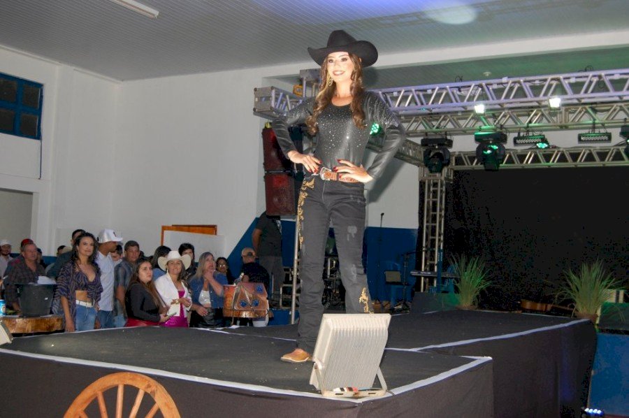 Angélica - Vejam as eleitas no Concurso para Rainha, Princesa e Madrinha do rodeio 2023.