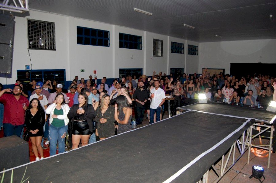 Angélica - Vejam as eleitas no Concurso para Rainha, Princesa e Madrinha do rodeio 2023.