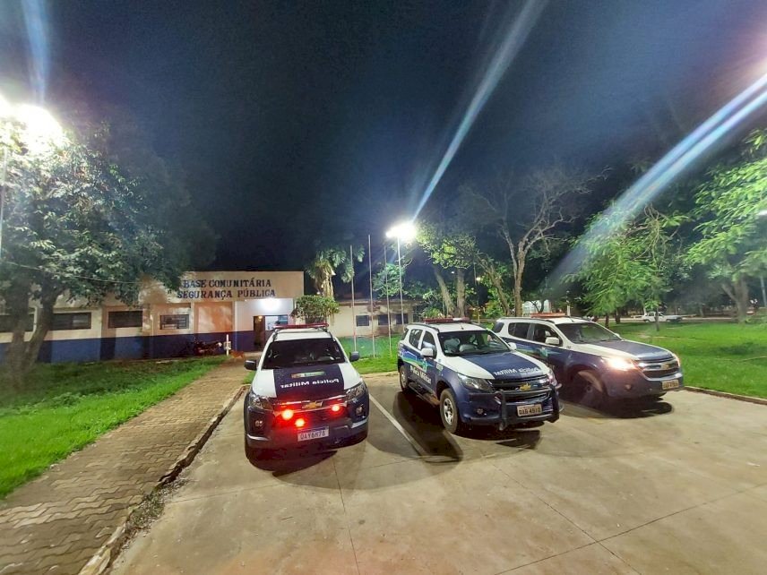 Nova Andradina - Em ação conjunta, PM e Conselho Tutelar deflagram operação de fiscalização em estabelecimentos que vendem bebidas alcoólicas.