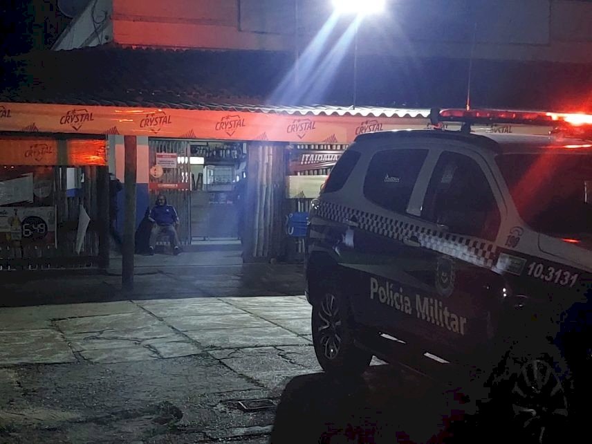 Nova Andradina - Em ação conjunta, PM e Conselho Tutelar deflagram operação de fiscalização em estabelecimentos que vendem bebidas alcoólicas.