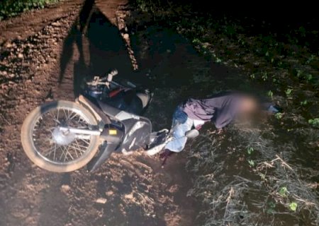 Homem é encontrado morto com vários disparos de arma de fogo em estrada vicinal.