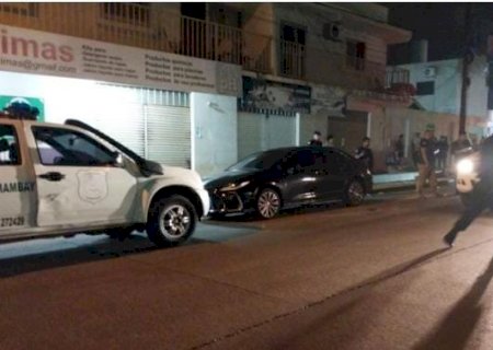 Empresário é assassinado e veículo usado no crime é incinerado na fronteira