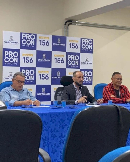 PROCON de Angélica está funcionando e servidores participam de capacitação.