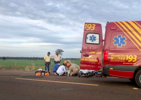 Mulheres ficam feridas após sofrerem queda de moto na MS-473 entre Nova Andradina e Taquarussu