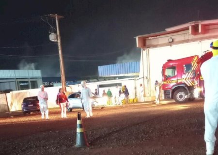 Funcionários de frigorífico são intoxicados após vazamento de gás; segundo caso em 3 meses.