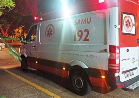 Jovem sofre acidente de moto é levado para o hospital e morre.