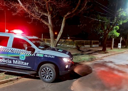 Foragido da justiça é preso pela Polícia Militar, durante atendimento de ocorrência de violência doméstica em Nova Andradina