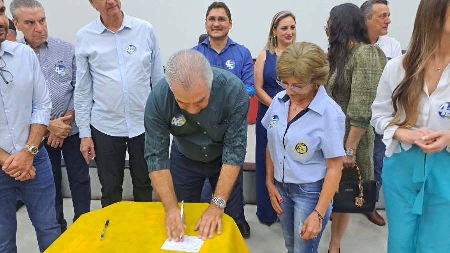 Prefeito de Angélica Edinho Cassuci se filia ao PSDB e partido domina 62% das prefeituras de MS.