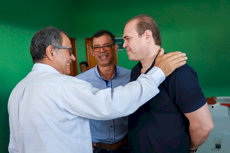 Em Figueirão, presidente Marcelo Bertoni participa do programa Saúde do Homem e da Mulher Rural