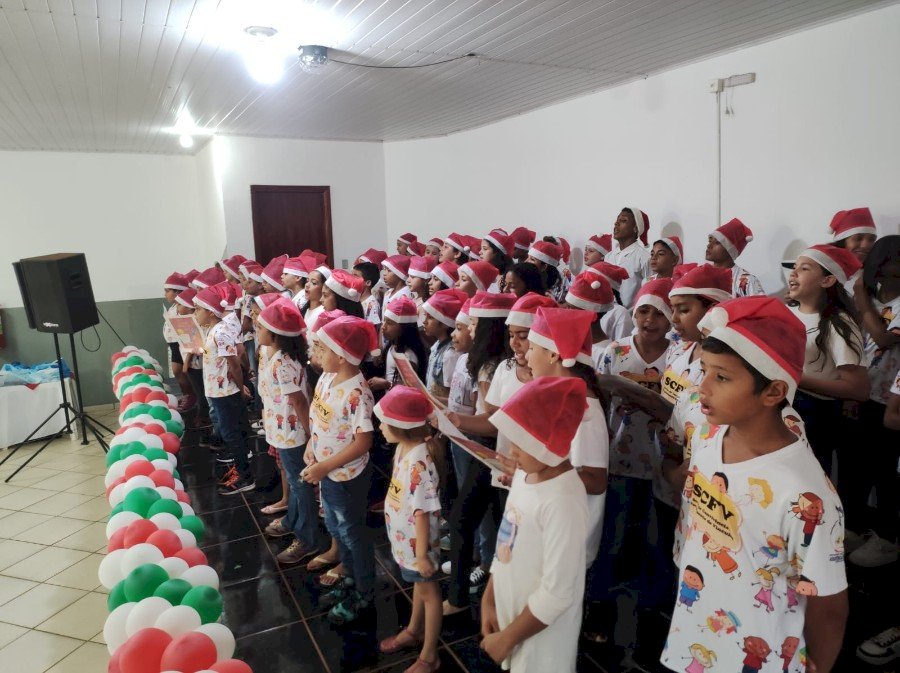 SCFV encerra suas atividades de 2023 com apresentações, sorteios e muita festa