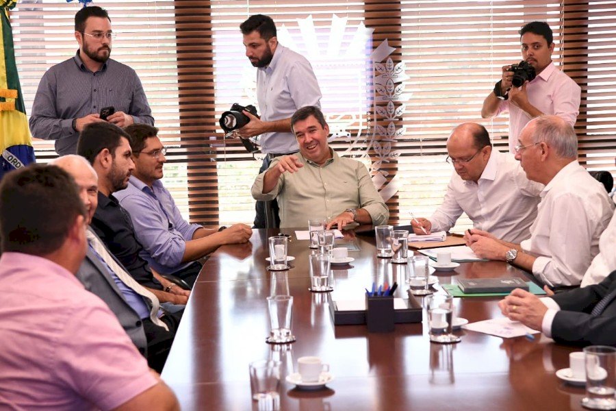 Após visita ao governador Edinho Cassuci conquista 10 milhões de investimento para Angélica