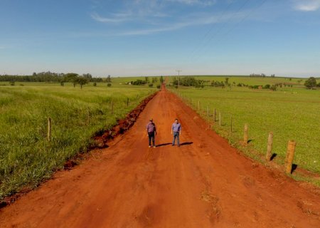 Angélica: Secretaria de obras realiza manutenções nas estradas rurais