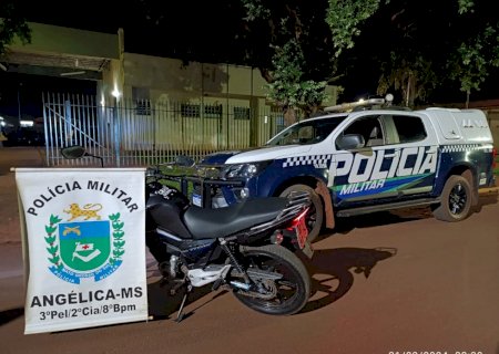 Polícia Militar prende dois jovens por direção perigosa em Angélica.