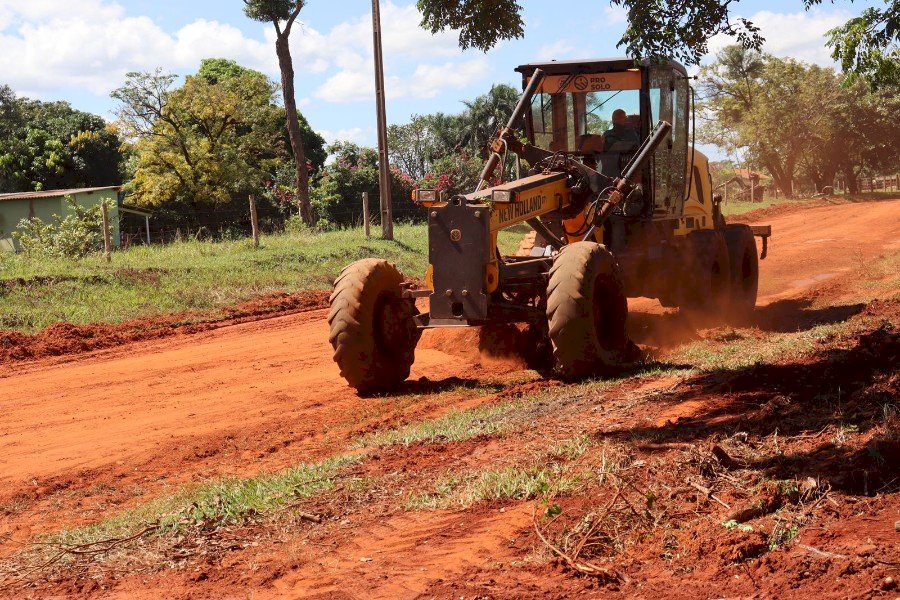 Manutenção de Estradas Rurais é destaque na Secretaria Municipal de Obras de Angélica