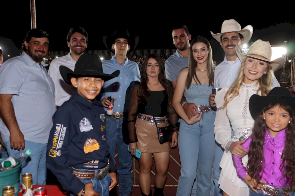 Angélica - As duas primeiras noites foi um sucesso, neste sábado fecha com chave de ouro a 42.º Festa do Peão