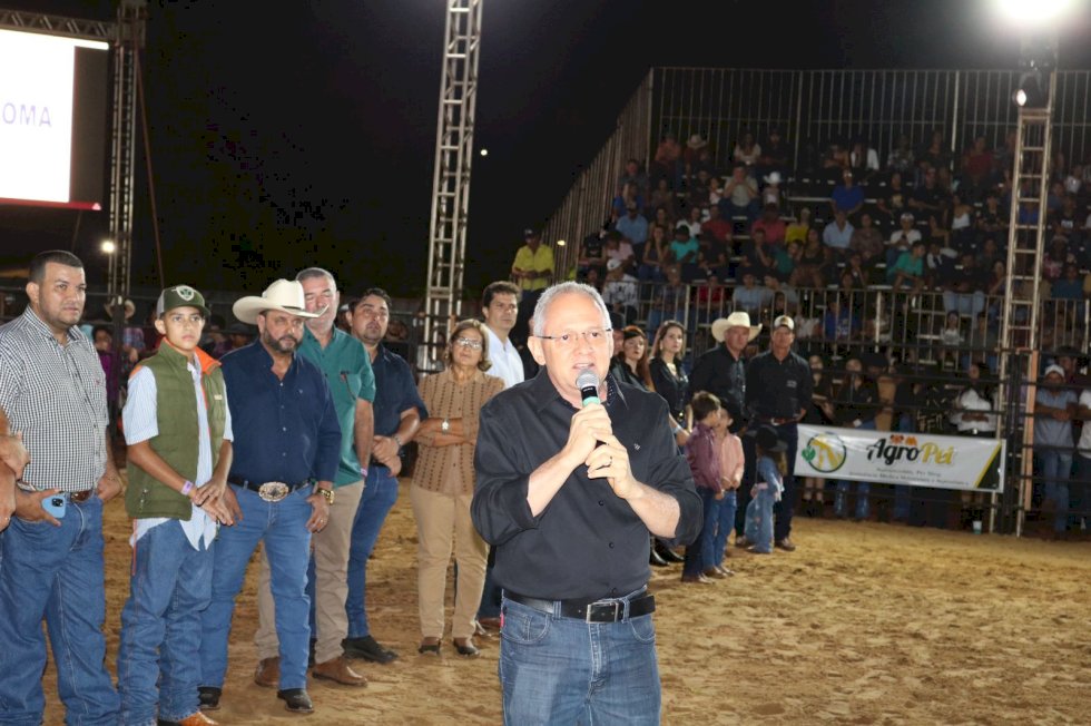 Angélica - As duas primeiras noites foi um sucesso, neste sábado fecha com chave de ouro a 42.º Festa do Peão