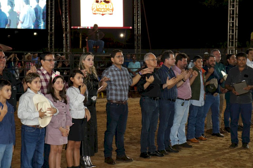 Angélica - As duas primeiras noites foi um sucesso, neste sábado fecha com chave de ouro a 42.º Festa do Peão