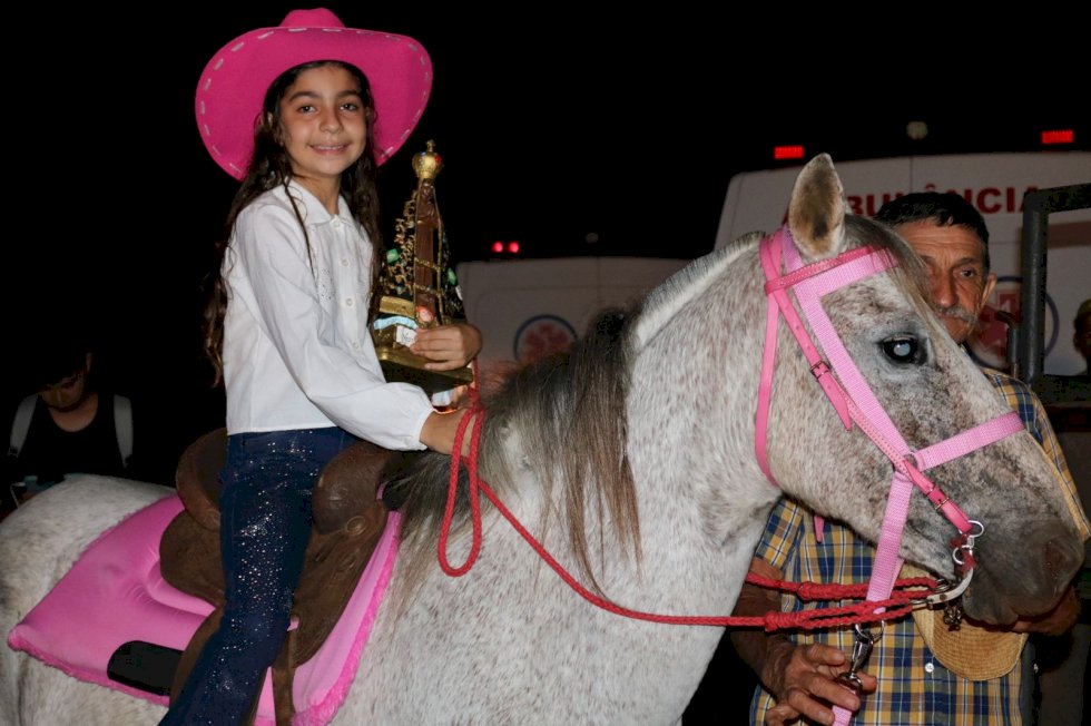 Angélica - As duas primeiras noites foi um sucesso, neste sábado fecha com chave de ouro a 42.º Festa do Peão