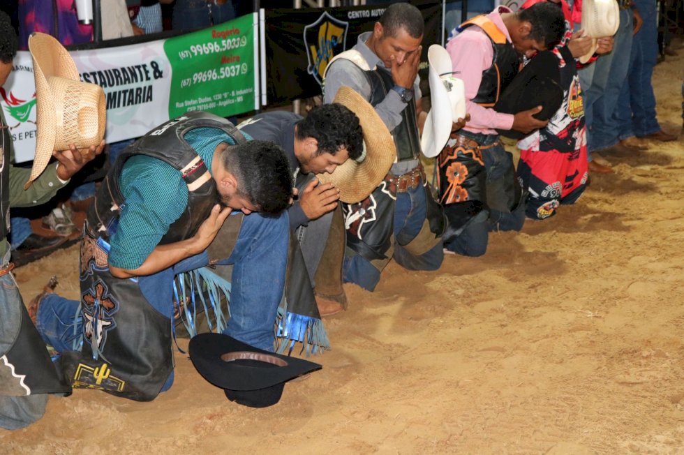 Angélica - As duas primeiras noites foi um sucesso, neste sábado fecha com chave de ouro a 42.º Festa do Peão