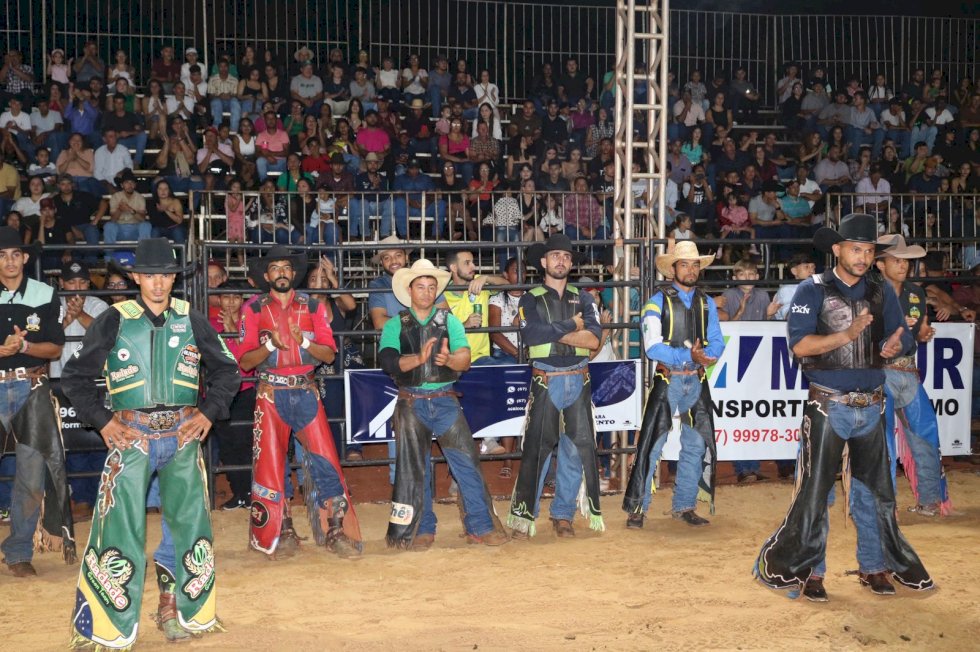 Angélica - As duas primeiras noites foi um sucesso, neste sábado fecha com chave de ouro a 42.º Festa do Peão