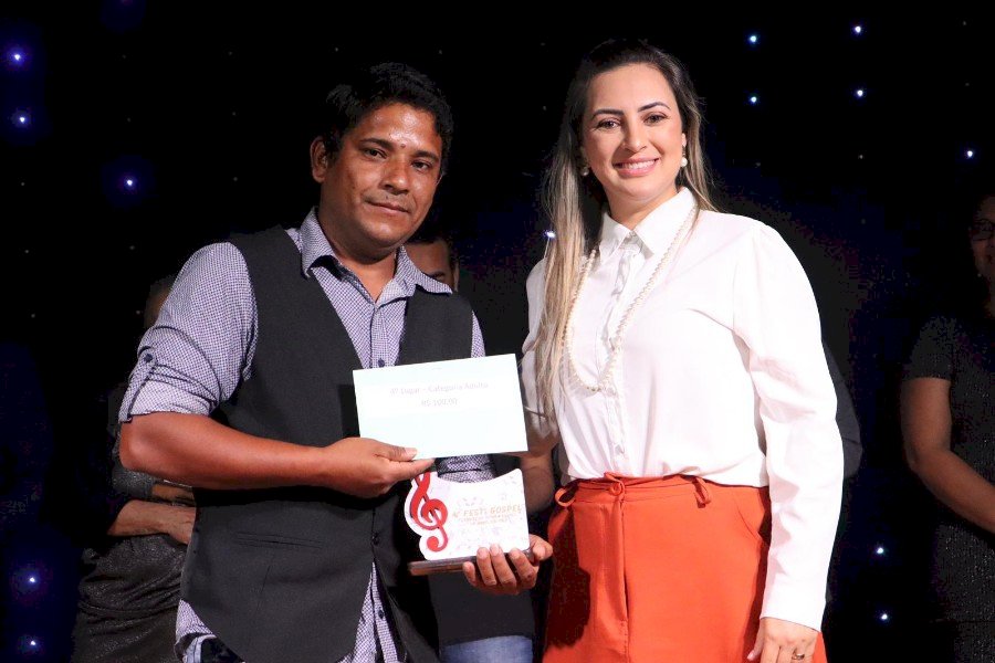 4º Fest Gospel Aquece Angélica com grandes talentos