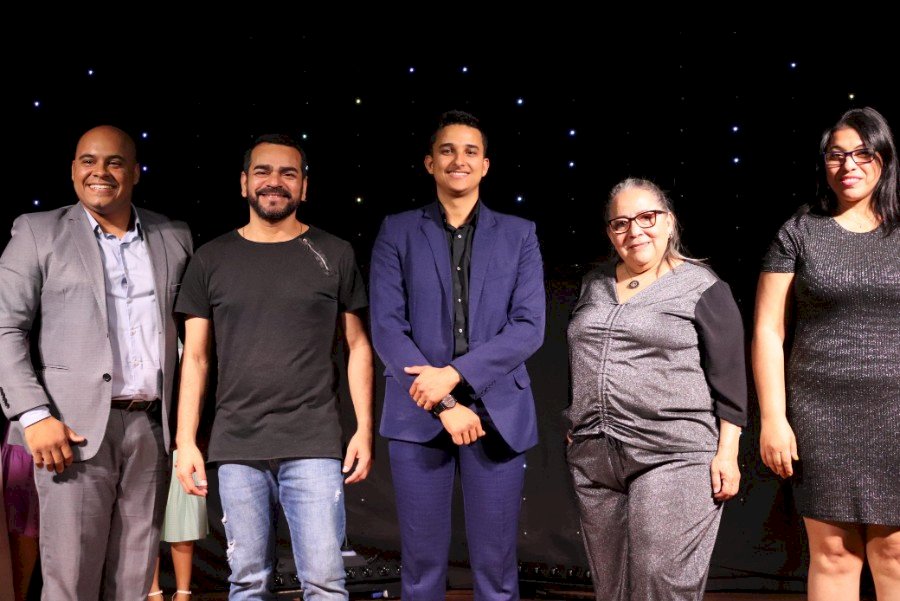 4º Fest Gospel Aquece Angélica com grandes talentos