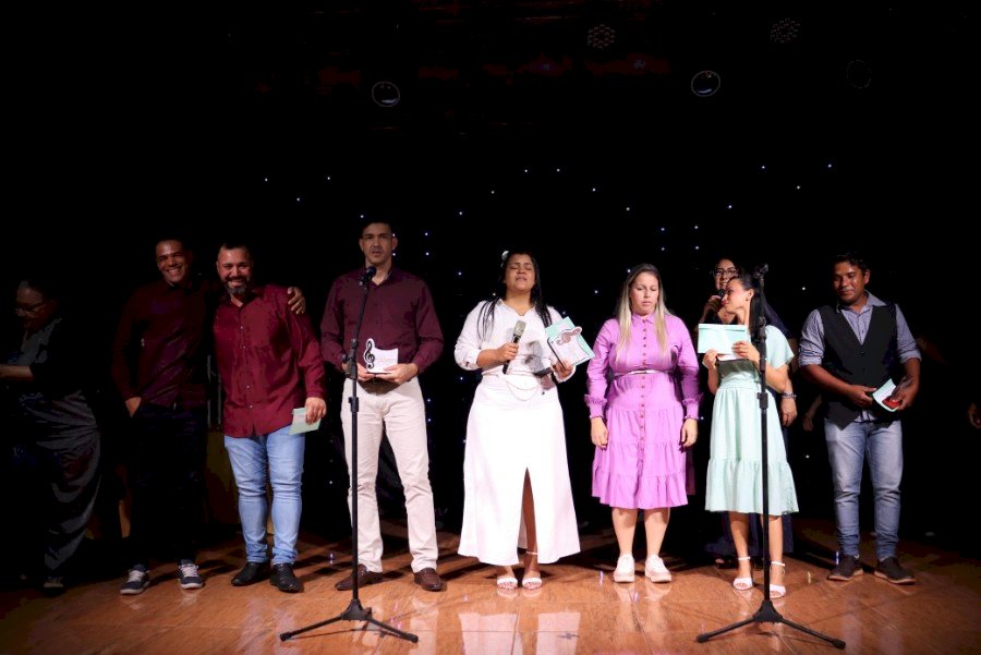 4º Fest Gospel Aquece Angélica com grandes talentos