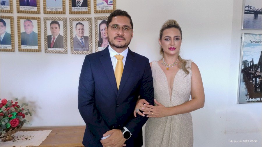Angélica - Prefeito, vice-prefeito, vereadores(as) são empossados e mesa diretora eleita