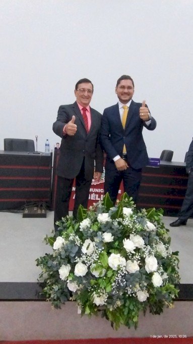 Angélica - Prefeito, vice-prefeito, vereadores(as) são empossados e mesa diretora eleita