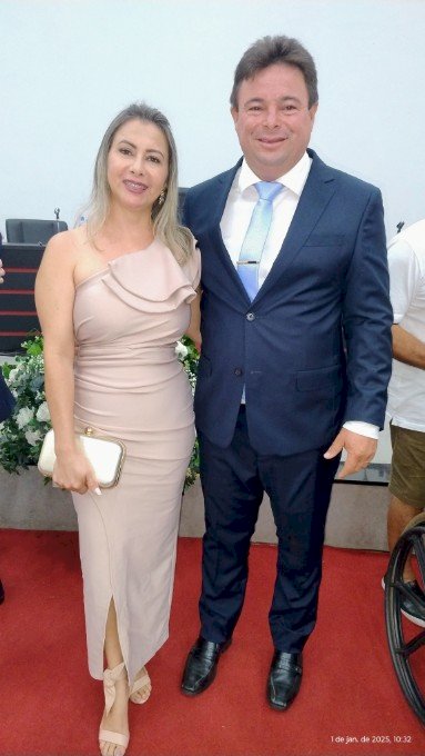 Angélica - Prefeito, vice-prefeito, vereadores(as) são empossados e mesa diretora eleita