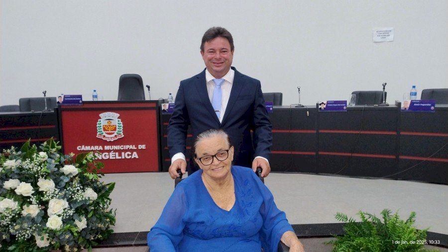 Angélica - Prefeito, vice-prefeito, vereadores(as) são empossados e mesa diretora eleita