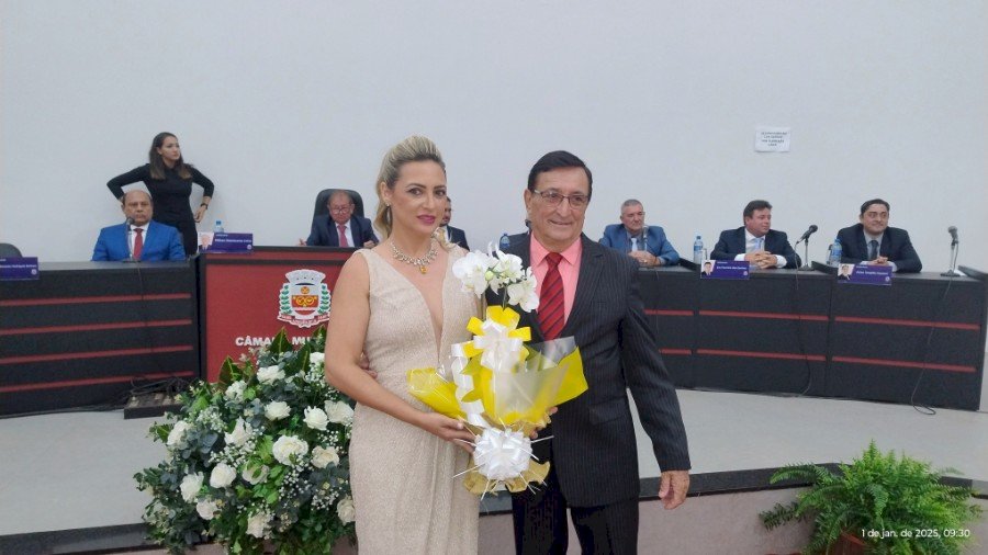 Angélica - Prefeito, vice-prefeito, vereadores(as) são empossados e mesa diretora eleita