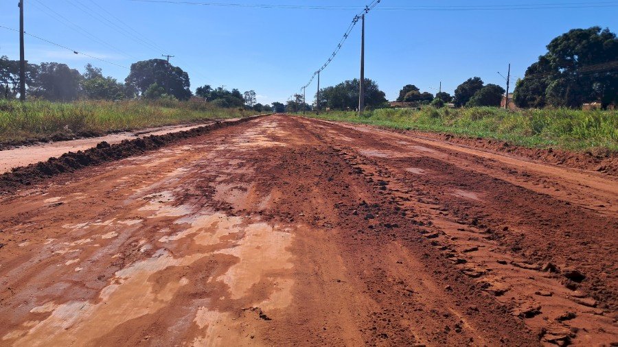 Angélica - Prefeitura municipal intensifica recuperação das estradas rurais