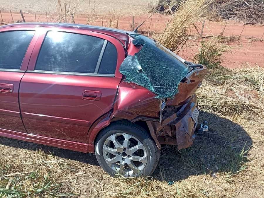 Motociclista fica ferido em acidente com carro na MS-276, entre Batayporã e Anaurilândia
