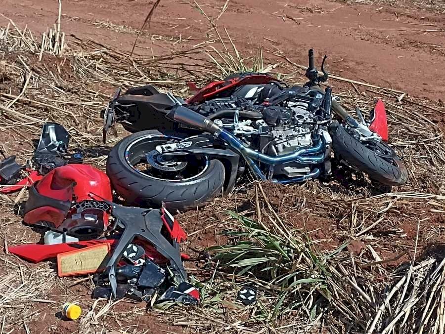 Motociclista fica ferido em acidente com carro na MS-276, entre Batayporã e Anaurilândia