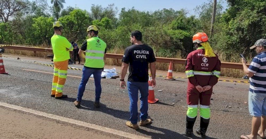 Colisão entre moto e carreta, mata motociclista na BR- 163