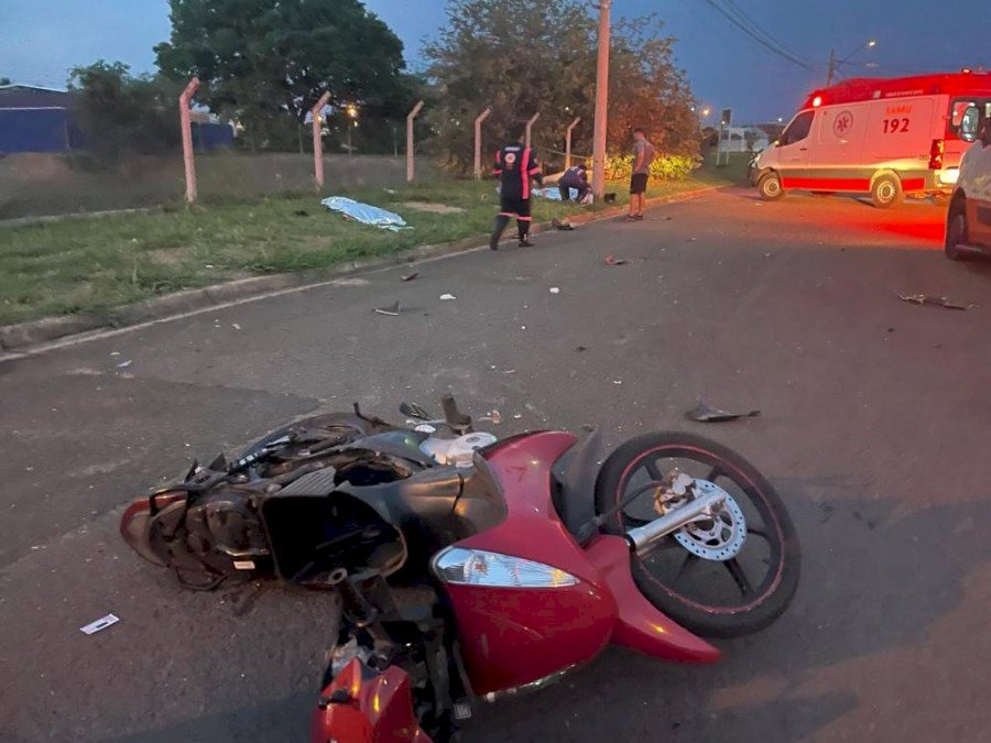 Tia e sobrinha perdem a vida em grave acidente entre moto e ônibus