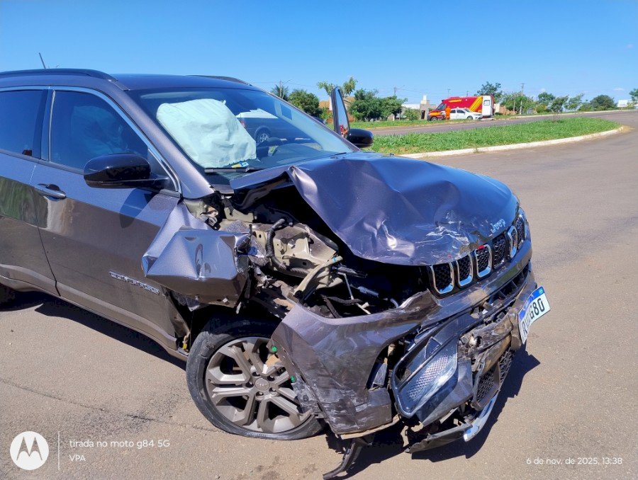 Ivinhema - Acidente entre dois veículos na BR -376 trevo Eco Parque