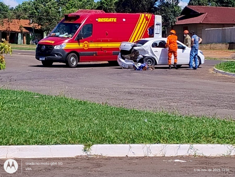 Ivinhema - Acidente entre dois veículos na BR -376 trevo Eco Parque
