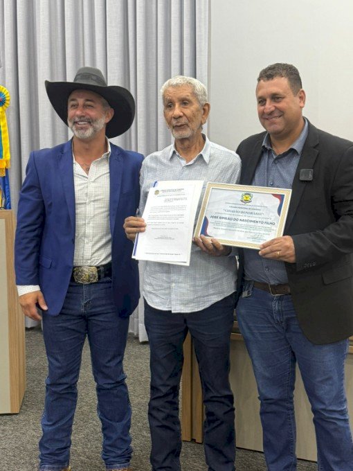 Câmara Municipal entrega Títulos de Cidadão Honorário de Ivinhema e moções de aplausos e reconhecimento