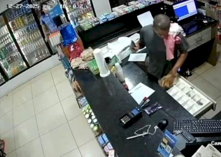 Ivinhema - Roubo à mão armada em posto de combustíveis termina com os dois suspeitos presos