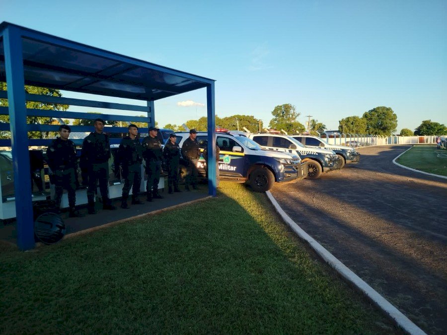 Ivinhema - Polícia Militar realiza policiamento durante partida do Campeonato Estadual no Estádio Saraivão