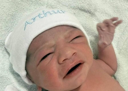 Primeiro bebê de 2026 nasce em Ivinhema