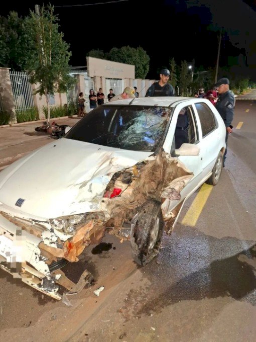 Casal morre em acidente envolvendo moto e carro