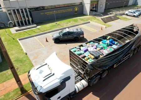 DOF apreende caminhão carregado com grande quantidade de drogas em Mato Grosso do Sul